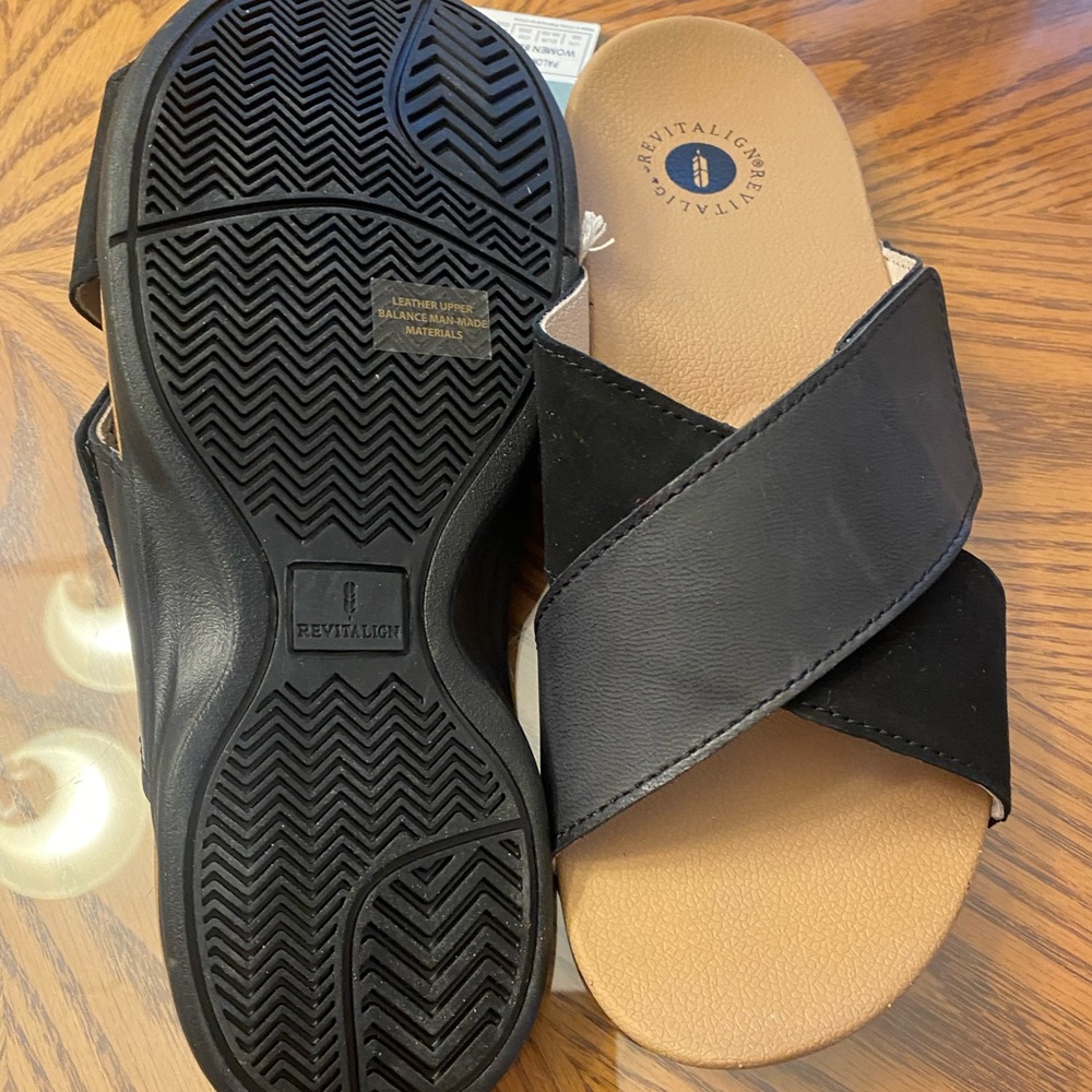 REVITALIGN Black Crisscross Slide Sandals with Tan Footbed - Picture 2 of 3